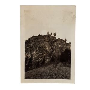 Vtg B&W Photo Found 1940 Spokane Washington Bare Mountain Top Scenery Snapshot